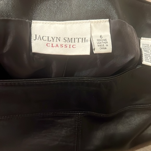 Vtg 90’s 100% Leather Jaclyn Smith Classic leather skirt - Picture 2 of 4